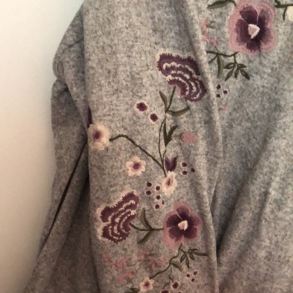 Sunday cowl neck floral sweatshirt gray 3X - Picture 3 of 7